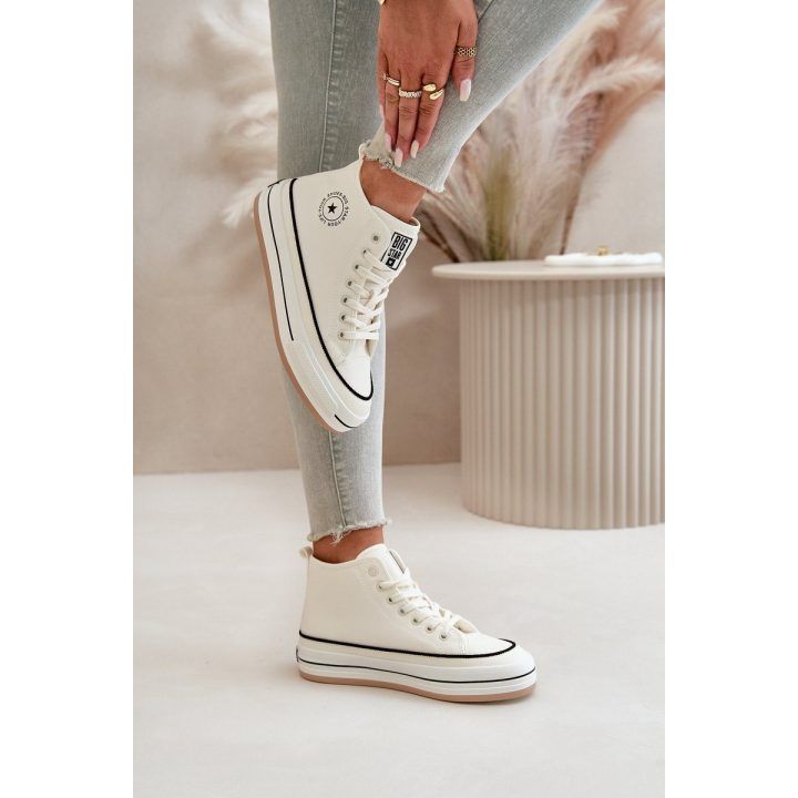 Šilti moteriški kedai ant platformos iš ekologiškos odos Big Star OO274061 balti BIG STAR SHOES