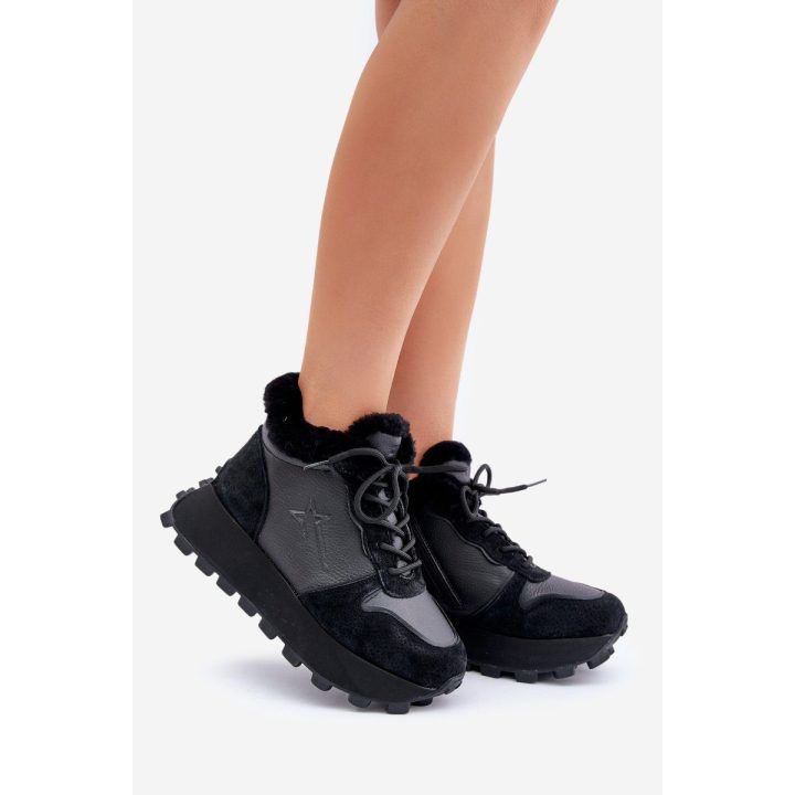 Odiniai sportbačiai su kailiniu aulu ant platformoje Big Star OO274A329 juodi BIG STAR SHOES