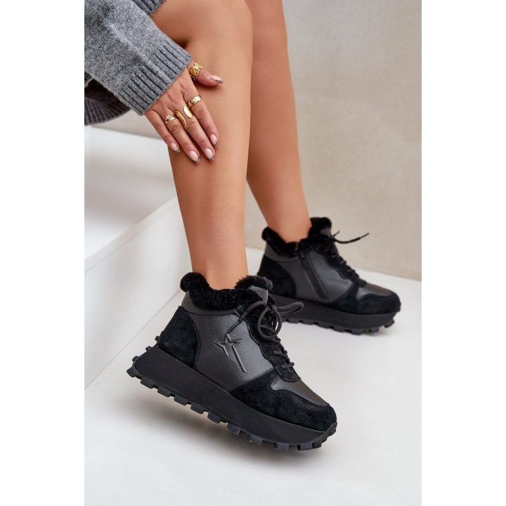 Odiniai sportbačiai su kailiniu aulu ant platformoje Big Star OO274A329 juodi BIG STAR SHOES