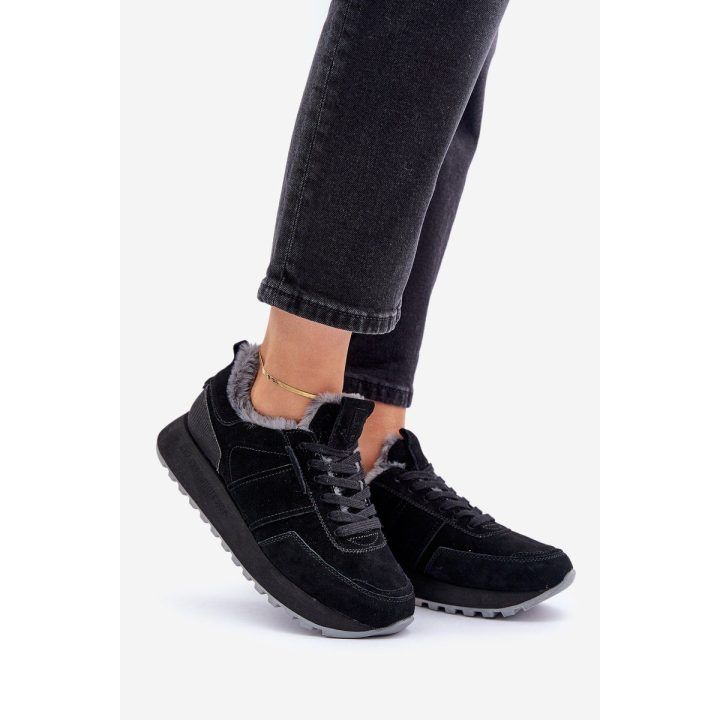 Moteriški sportbačiai su kailiu ir blizgančiu elementu Big Star OO274580 Juodi BIG STAR SHOES