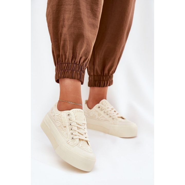 Sportbačiai moterims smėlio spalvos nėriniais BIG STAR SHOES