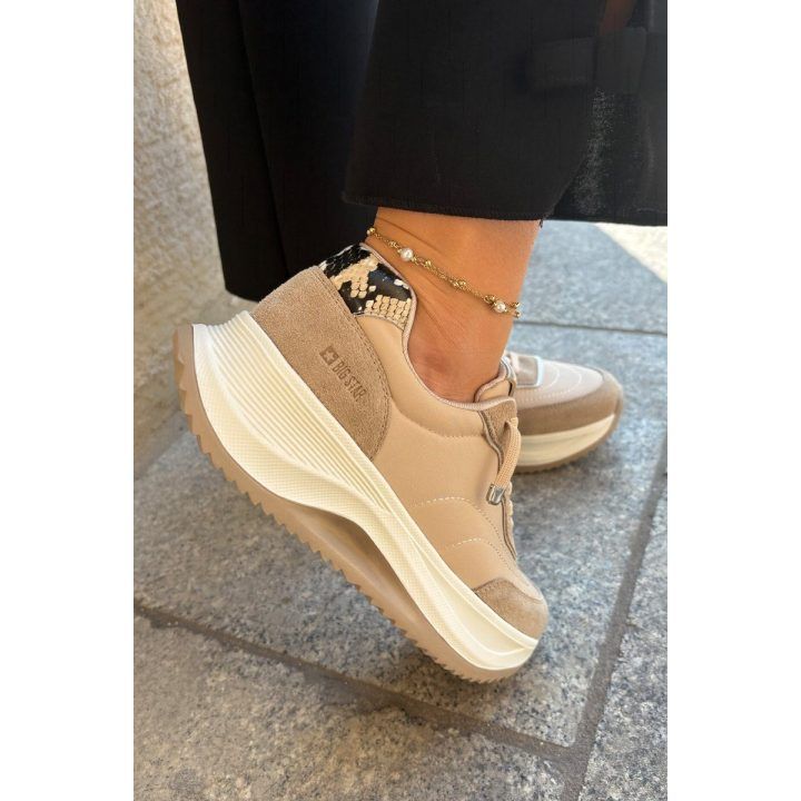 Sportiniai bateliai moterims su platforma smėlio spalvos BIG STAR SHOES