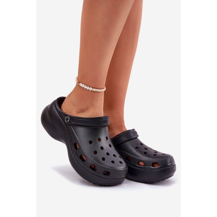 Šlepetės moterims su storu padu, juodos BIG STAR SHOES