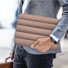 Nešiojamojo kompiuterio dėklas rudas paminkštintas 13–14