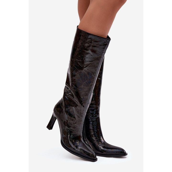 Decorated Patent Leather Women's Heels D&A MR880-055 Black D&A