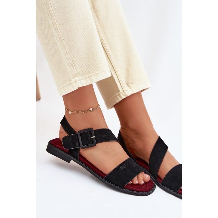 Moteriški sandalai iš zomšos juodos spalvos Big Star BIG STAR SHOES