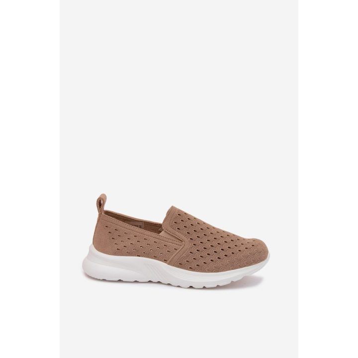 Moteriški slip-on sportbačiai Geressa, smėlio spalvos EVENTO