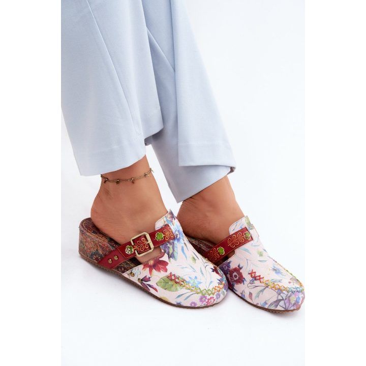 Moteriškos odinės šlepetės su koturnu Maciejka K7409-15, multicolor MACIEJKA