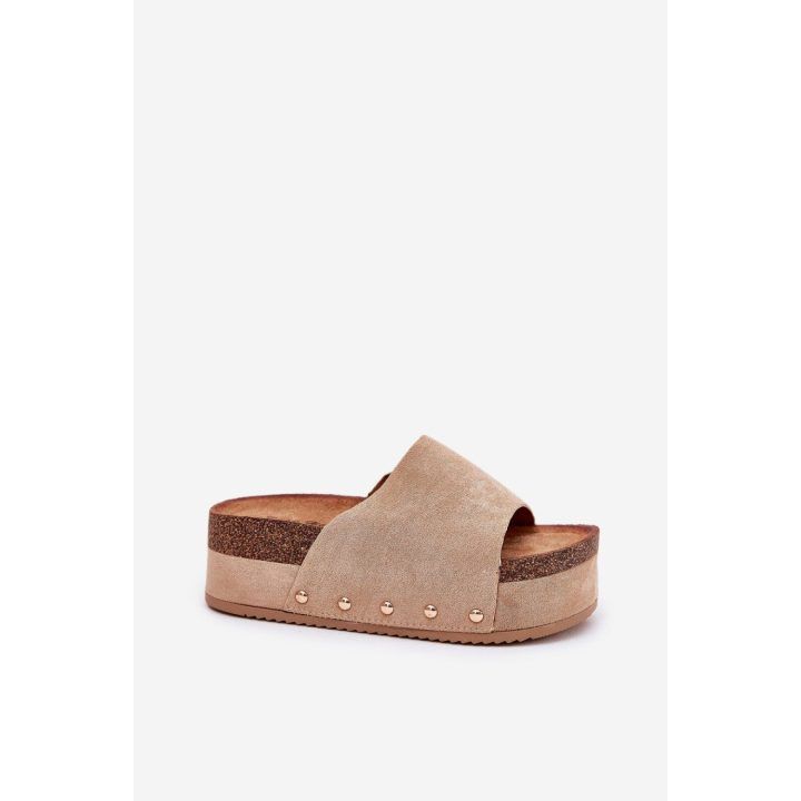 Smėlio spalvos basutės su kulnu Step in style