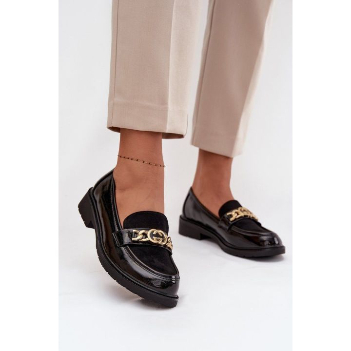 Lakuotos moteriškos juodos loafers tipo basutės S.Barski
