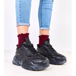 Juodi moteriški pašiltinti sportbačiai Steve Madden