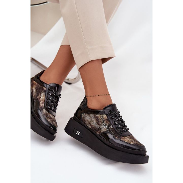 Moteriški juodi platforminiai pusbačiai Step in Style