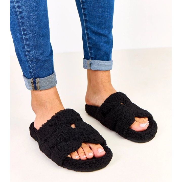 Juodos moteriškos šlepetės atviru priekiu Felissa