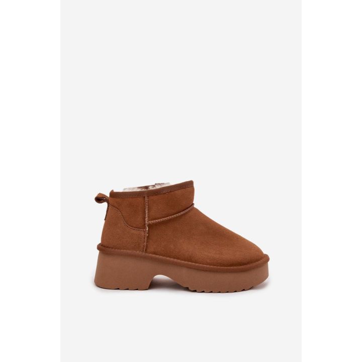 Snow boots