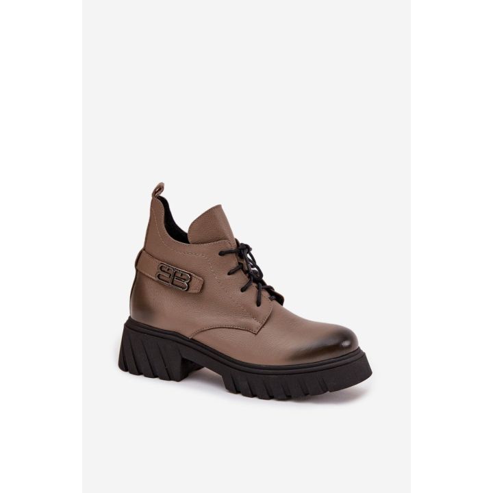 Batai Step in Style – universalus pasirinkimas kasdienai