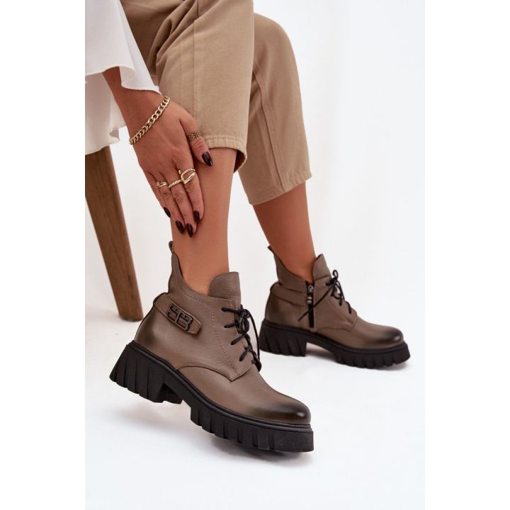 Batai Step in Style – universalus pasirinkimas kasdienai
