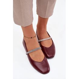 Bateliai balerinos bordo Ilirene su blizgiomis juostelėmis – elegancijai ir patogumui kiekviename žingsnyje.