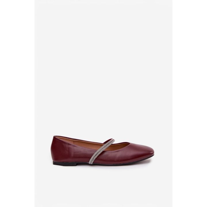 Bateliai balerinos bordo Ilirene su blizgiomis juostelėmis – elegancijai ir patogumui kiekviename žingsnyje.