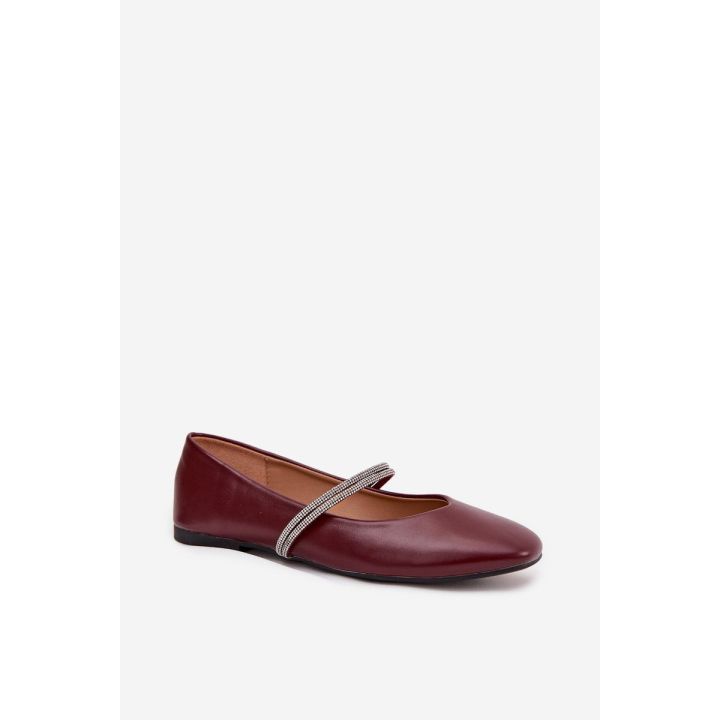 Bateliai balerinos bordo Ilirene su blizgiomis juostelėmis – elegancijai ir patogumui kiekviename žingsnyje.