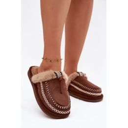 Šlepetės moteriškos Step in Style – patogumui ir jaukumui namuose.