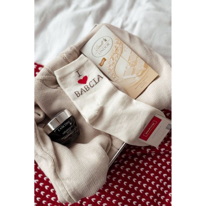 Moteriškos kojinės su užrašu I Love Močiutę ecru