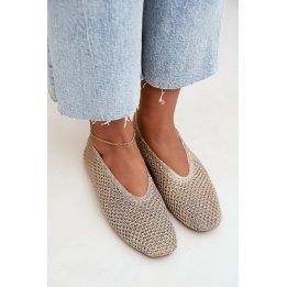 Balerinos su ažūriniu pynimu Step in style