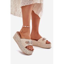 Smėlio spalvos basutės su platforma Step in style