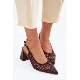 Pinta iškirpte dekoruotos basutės su kulnu Step in style