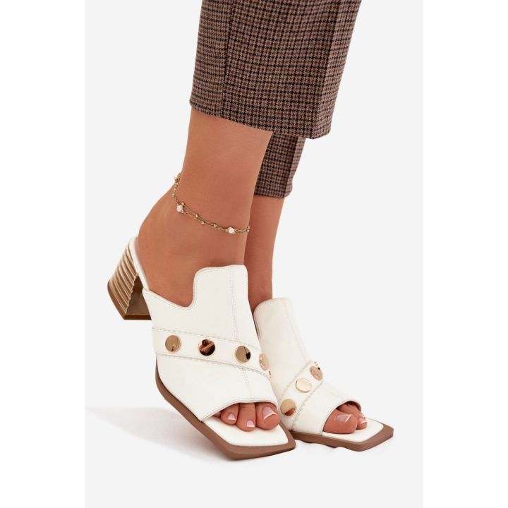 Moteriškos basutės iš natūralios odos su 6 cm kulnu Step in style