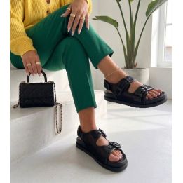 Moteriški juodi sandalai su reguliuojamais dirželiais Mila