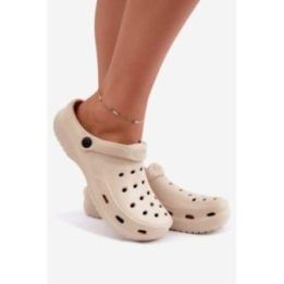 Moteriškos putplasčio klumpės, smėlio spalvos