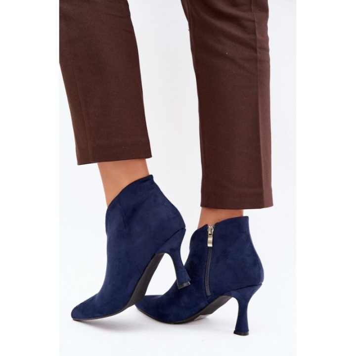 Tamsiai mėlyni aulinukai su kulnu Step in style