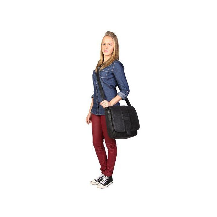 Didelė rankinė per petį URBAN