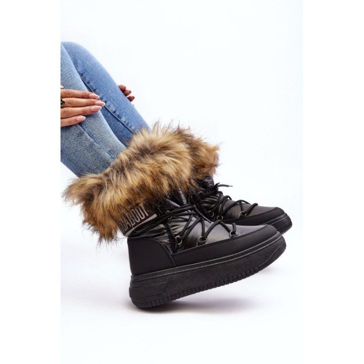 sniego batai su kailiu ant platformos Black Nabilla BSB27903
