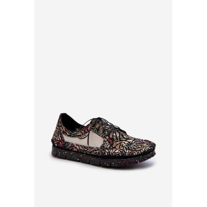 Raštuotos moteriškos loafer tipo basutės Maciejka 06347-01, juodos spalvos