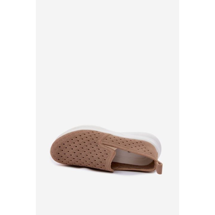Moteriški slip-on sportbačiai Geressa, smėlio spalvos