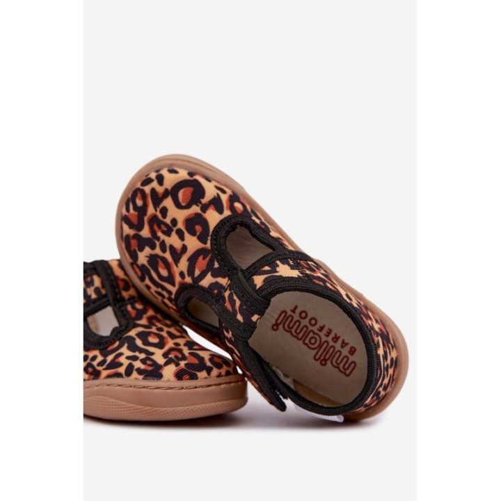 Mergaitiškos barefoot šlepetės su lipduku, juodos