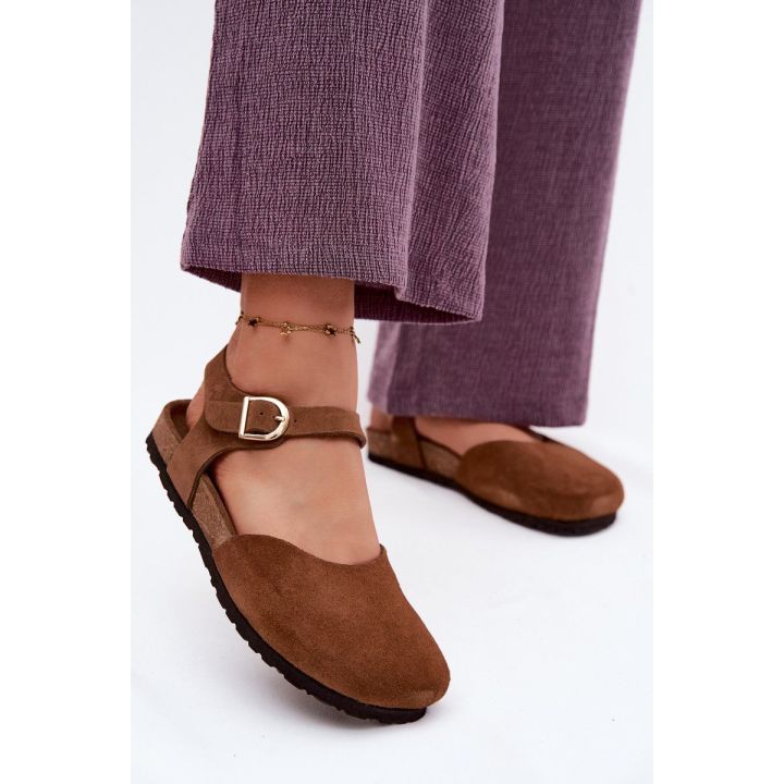 Moteriškos zomšinės basutės su uždaru priekiu Maciejka H7365-02, rudos