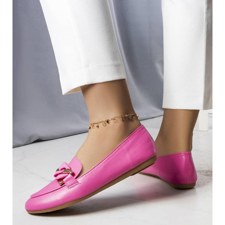 Rožiniai mokasinai